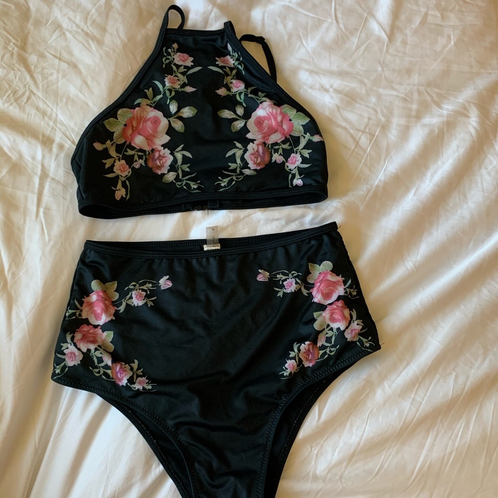 black rose bikini